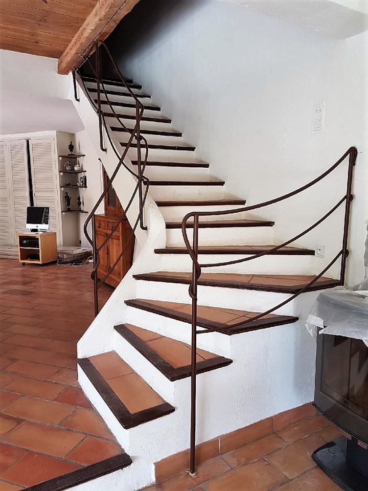 Rampe d'escalier design par Ferronnerie Martinelli