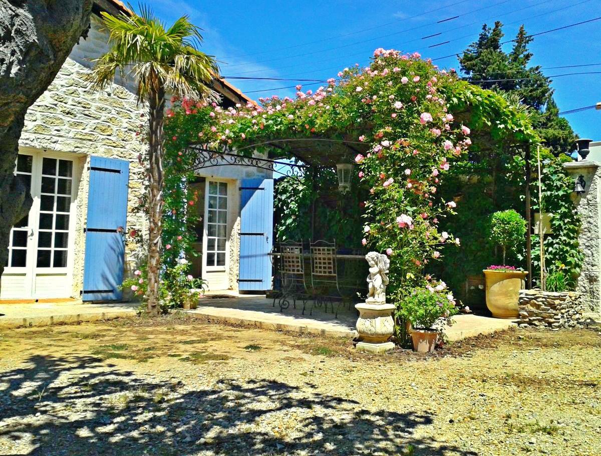 pergola fer forgé ferronnerie martinelli vaucluse