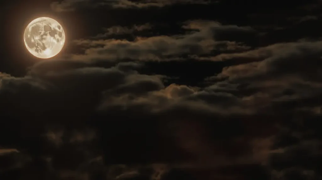 La pleine Lune rose arrive : quand et pourquoi il ne faut pas la manquer ?
